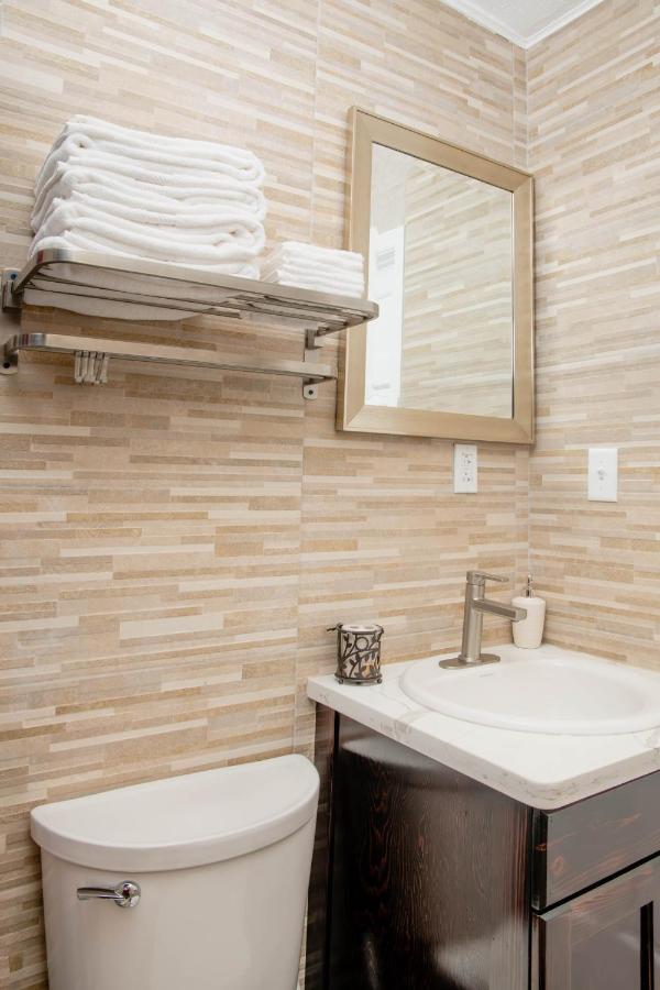 Sheer Bliss Beachview Apt #2 George Town Buitenkant foto