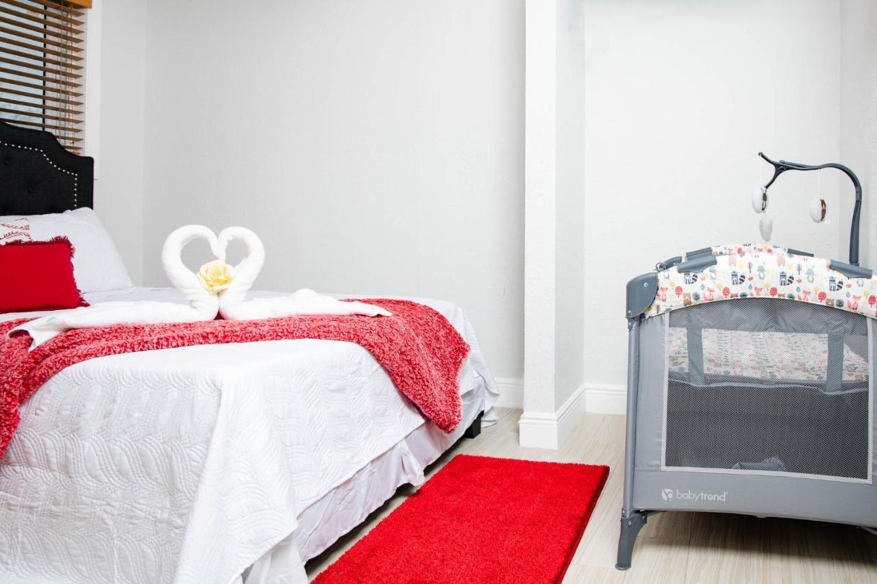 Sheer Bliss Beachview Apt #2 George Town Buitenkant foto